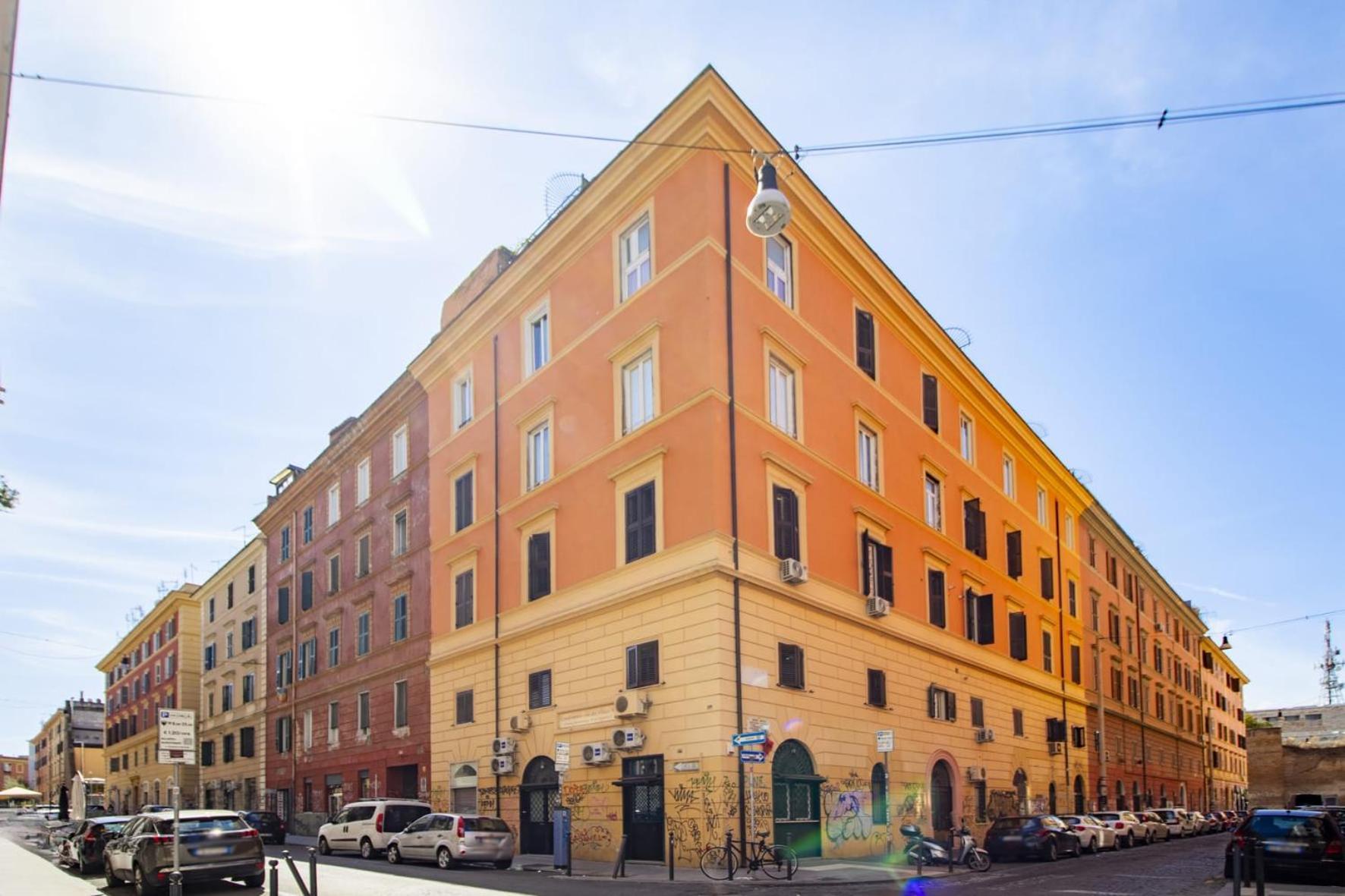 Scuderie San Lorenzo Rome Bagian luar foto